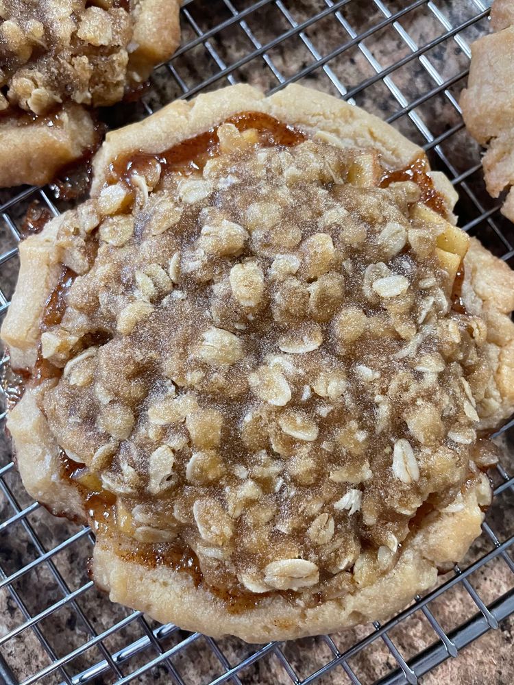 Apple Crisp Cookies