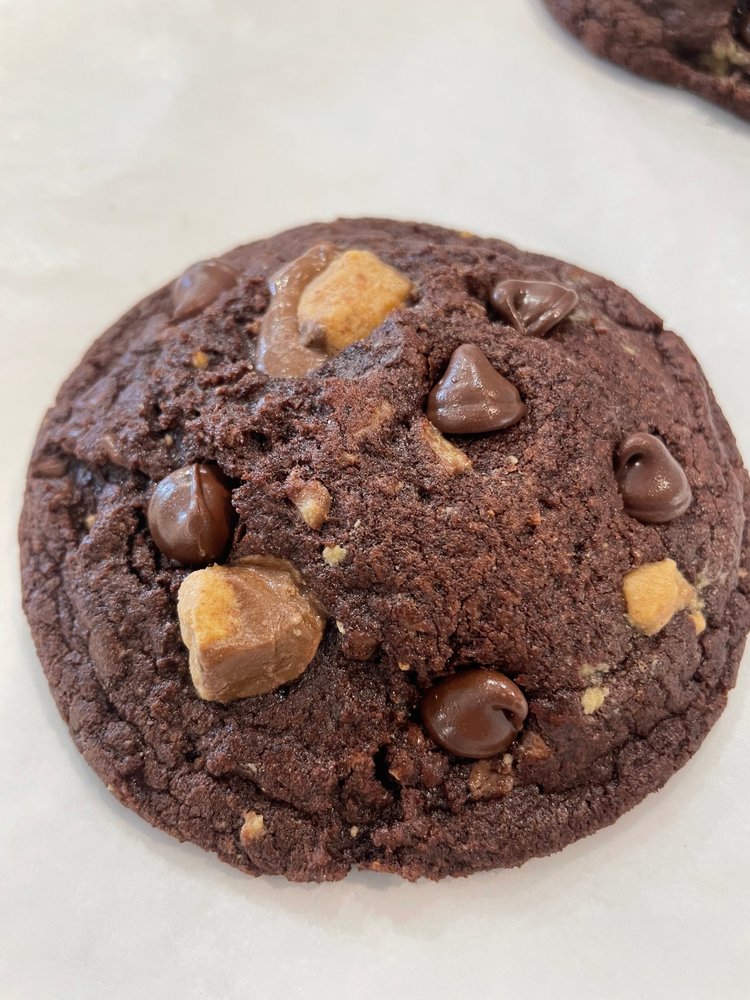 Chocolate Reese's Cookies